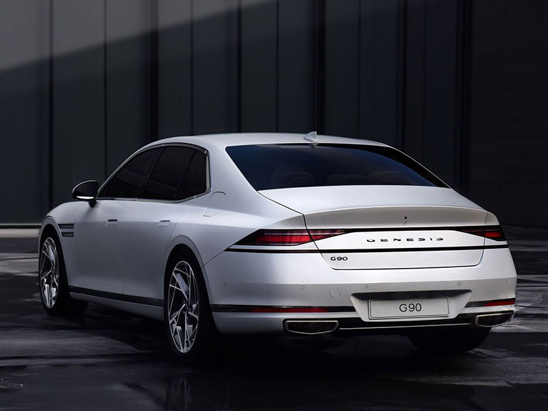 جينيسيس الشرق الأوسط وأفريقيا تطلق سيارتها السيدان G90